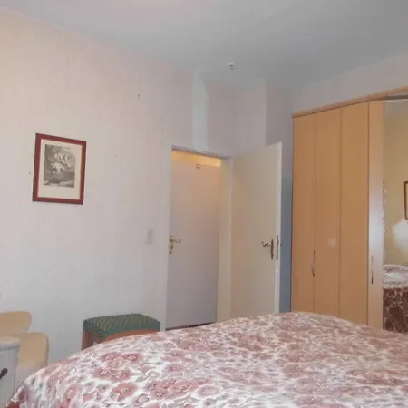 Sonnenberg Schloesschen Отель