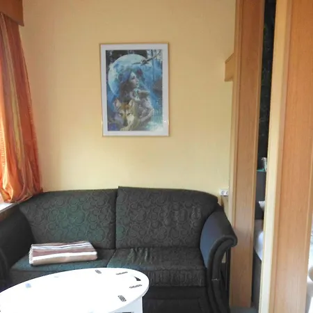 Sonnenberg Schloesschen 3*